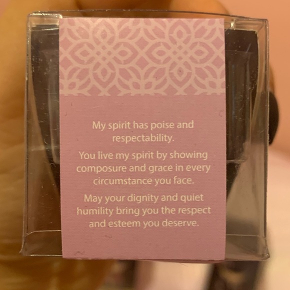 Maki ‘Dignified’ Kimmidoll Keychain - Picture 2 of 4